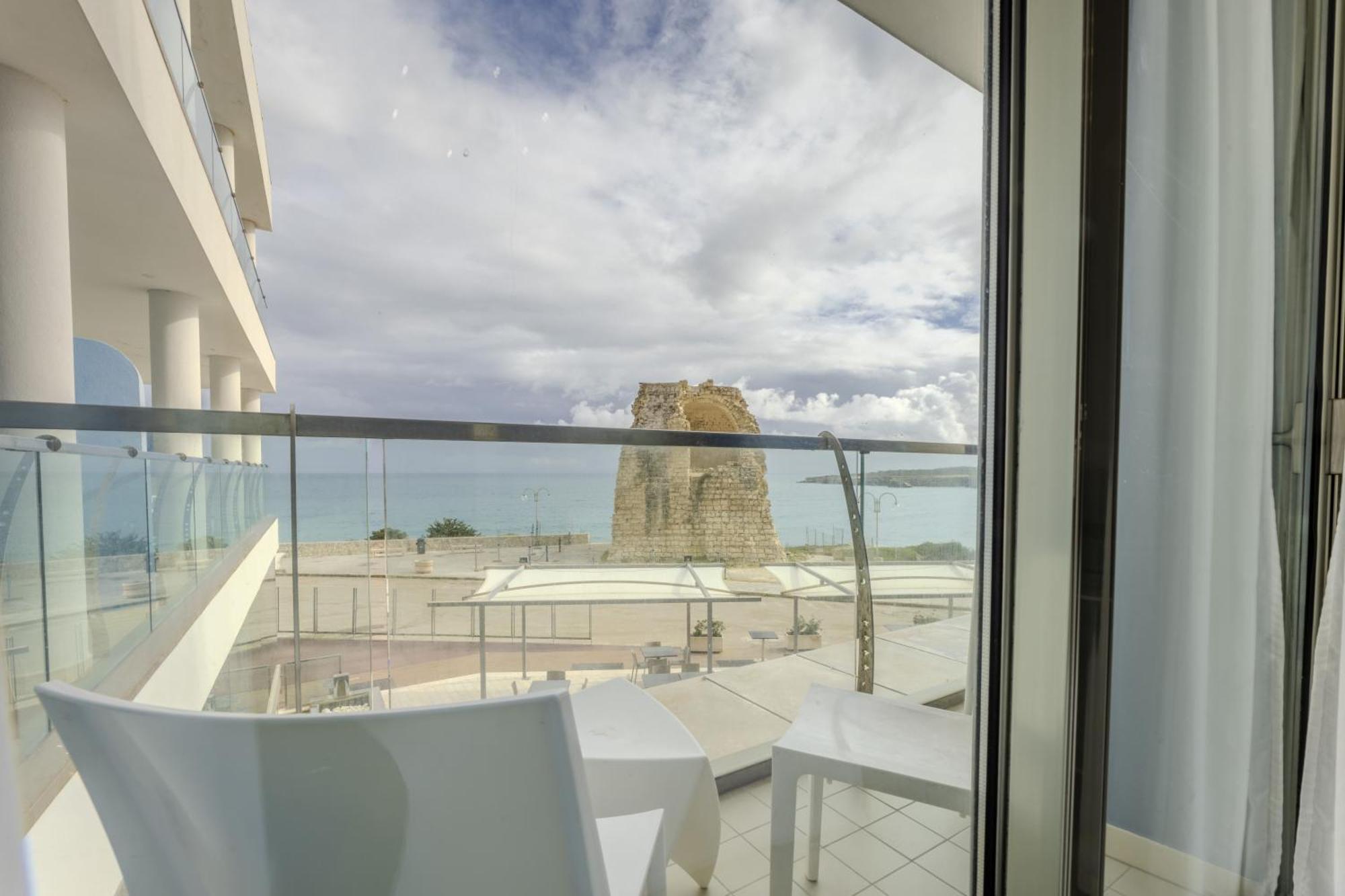 托雷·德尔奥索贝尔维德酒店（Belvedere Hotel Torre dell'Orso）